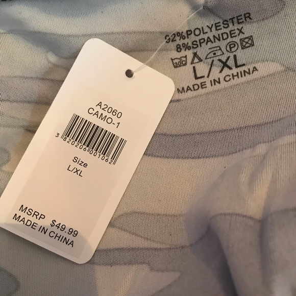 Lydaa Camouflage Crop Top - Picture 7 of 8